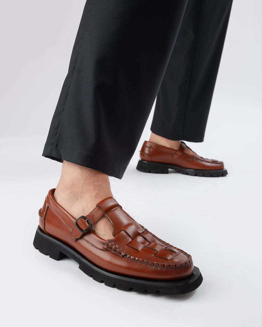 SOLLER SPORT - Tread Sole T-Bar Loafer | Hereu online