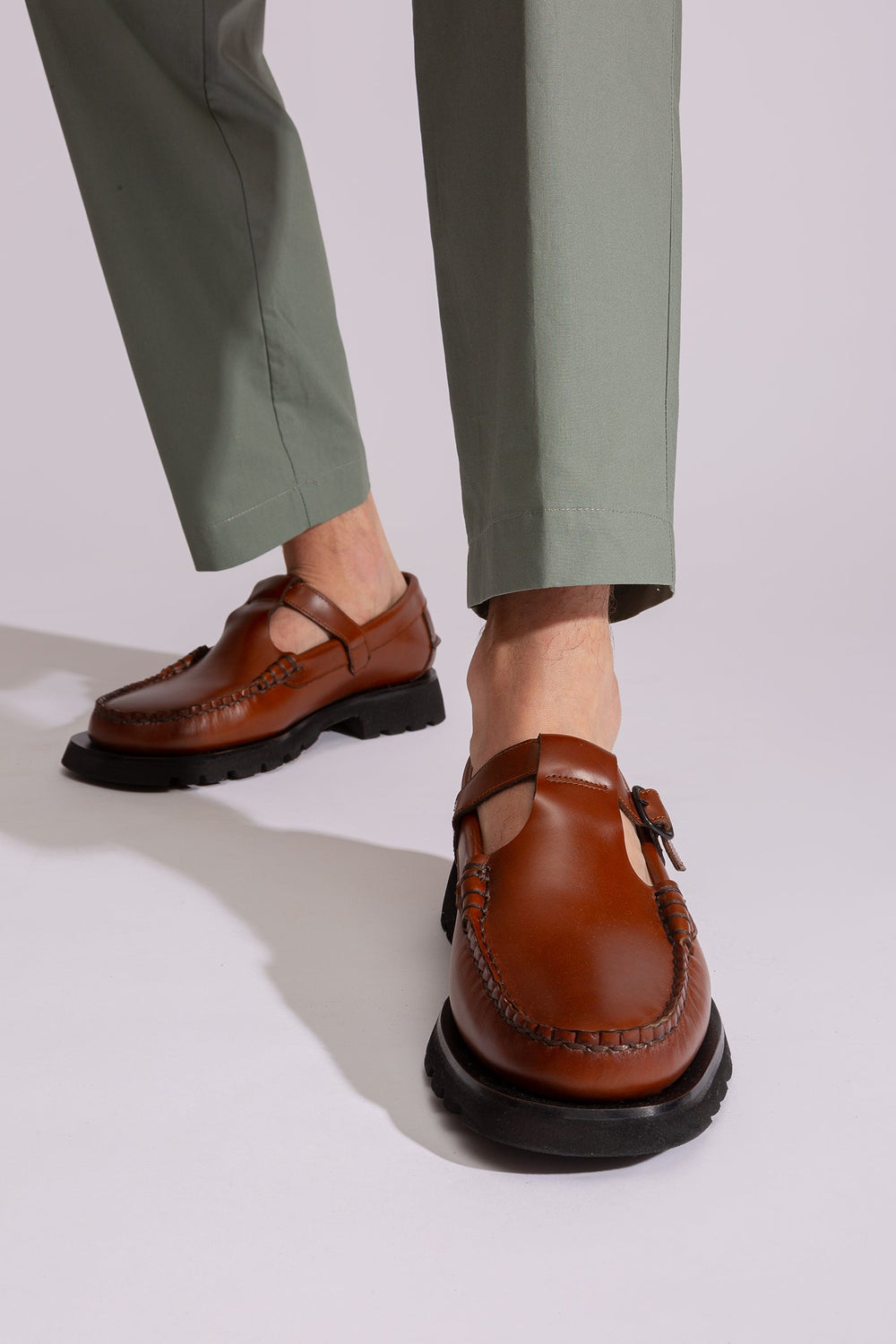 ALBER SPORT - Tread Sole T-Bar Loafer | Hereu US