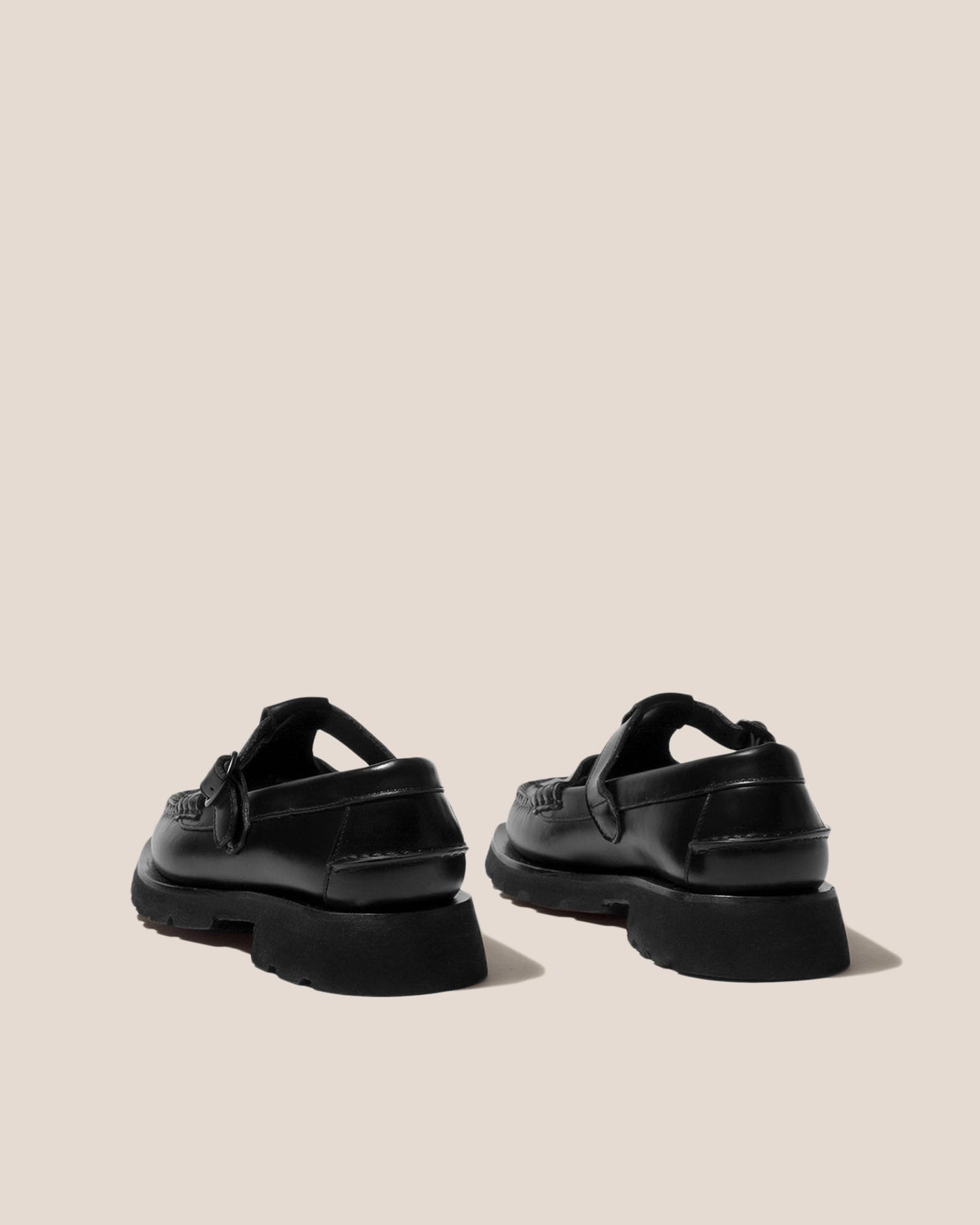 SOLLER SPORT - Tread Sole T-Bar Loafer | Hereu outlet