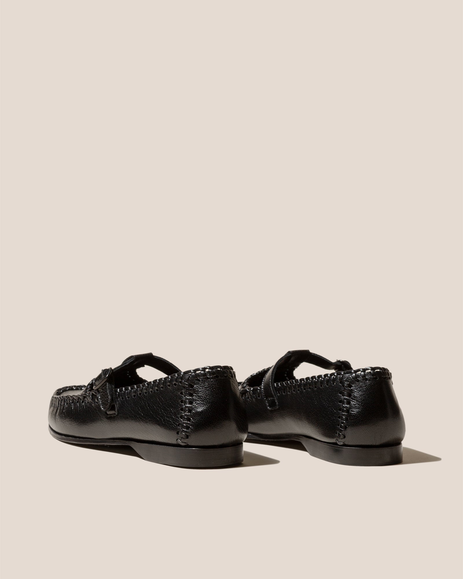 ALCOVER SUPPLE SHINY - Braided Seams T-bar Loafer | Hereu outlet