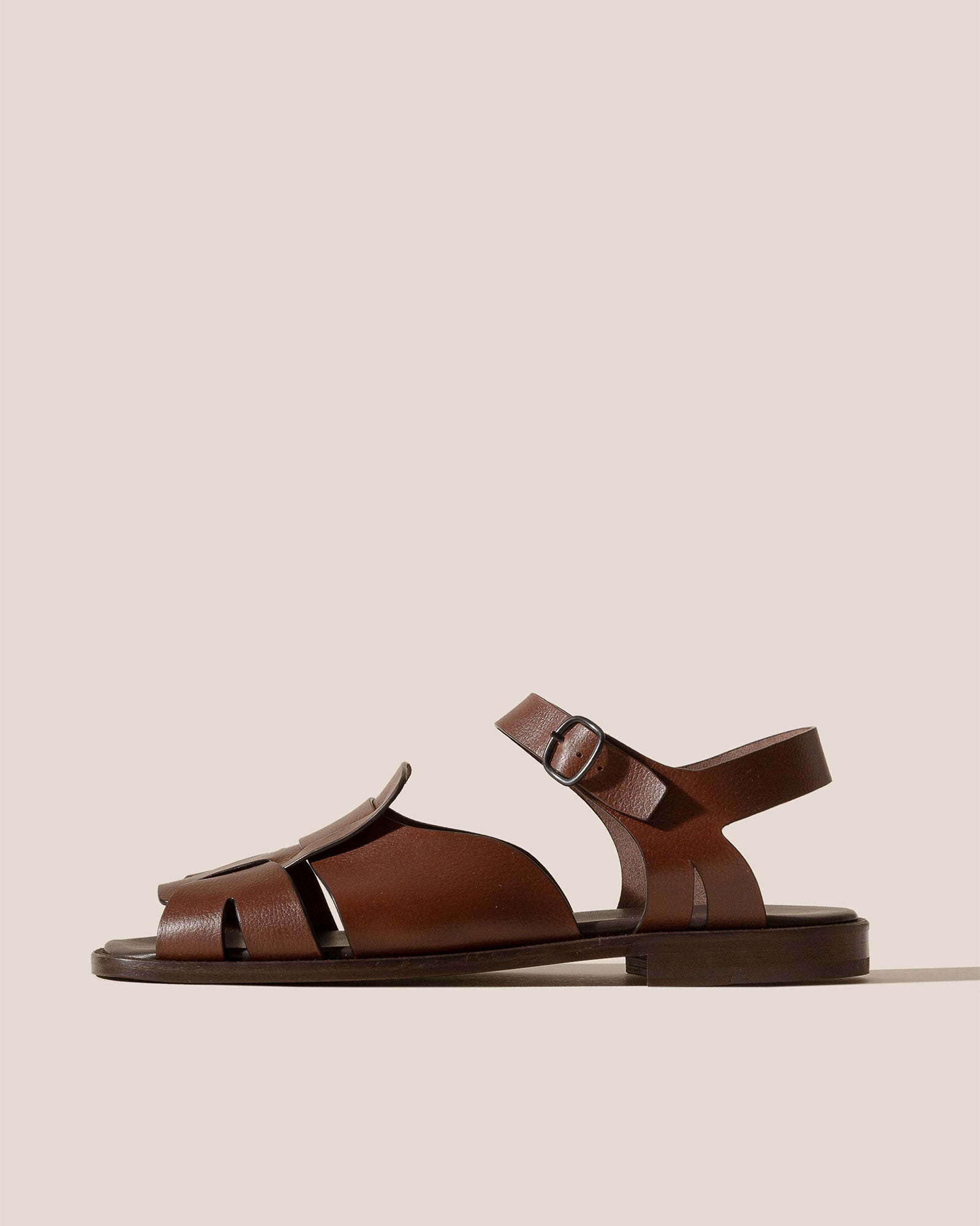 ROCA GRAINY VEG TAN - Square-toe Fisherman Sandal | Hereu outlet