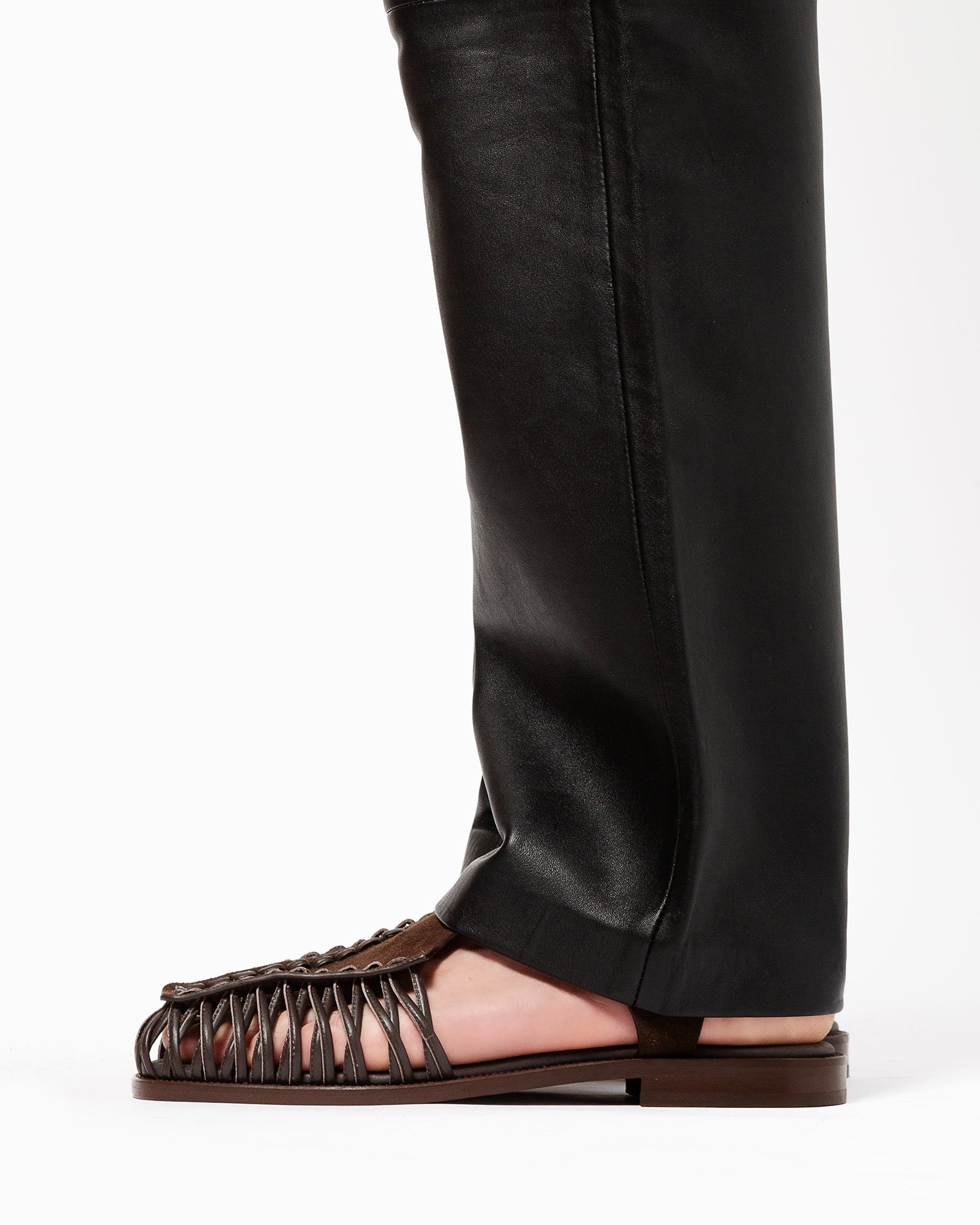 ALARO SUEDE - Square-Toe T-bar Sandal | Hereu outlet