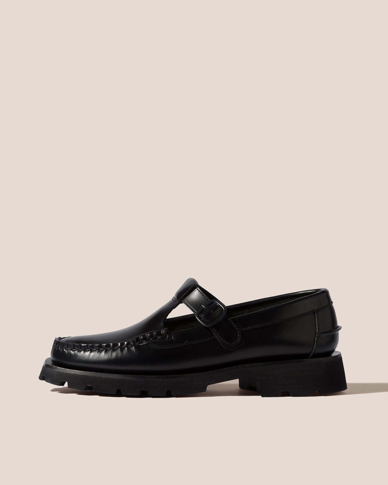 ALBER SPORT - Tread Sole T-Bar Loafer | Hereu sale
