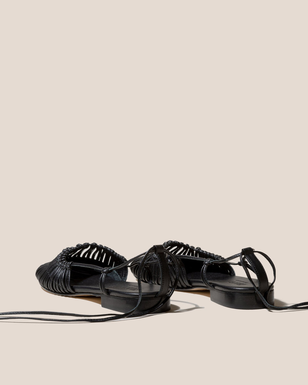 MANTERA - Round-Toe Knotted Sandal | Hereu on sale