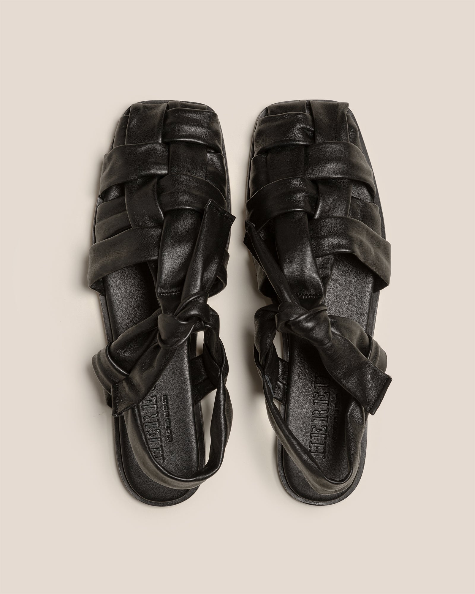 BENA - Interwoven Knotted T-bar Sandal | Hereu online
