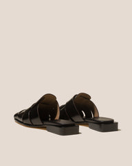 CORAIA - Interwoven Mule | Hereu US