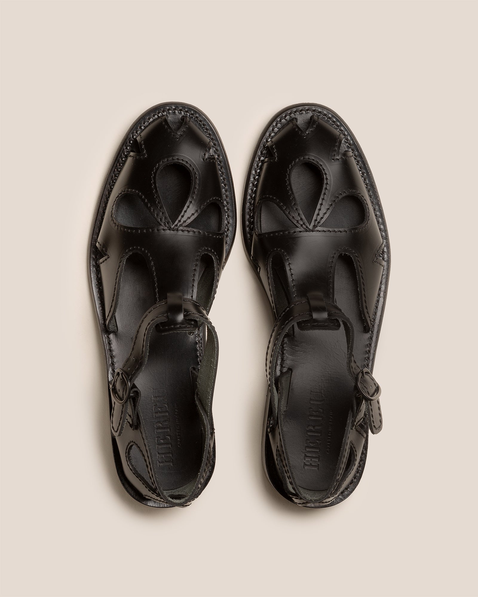 FLORETA - T-bar Sandal | Hereu US