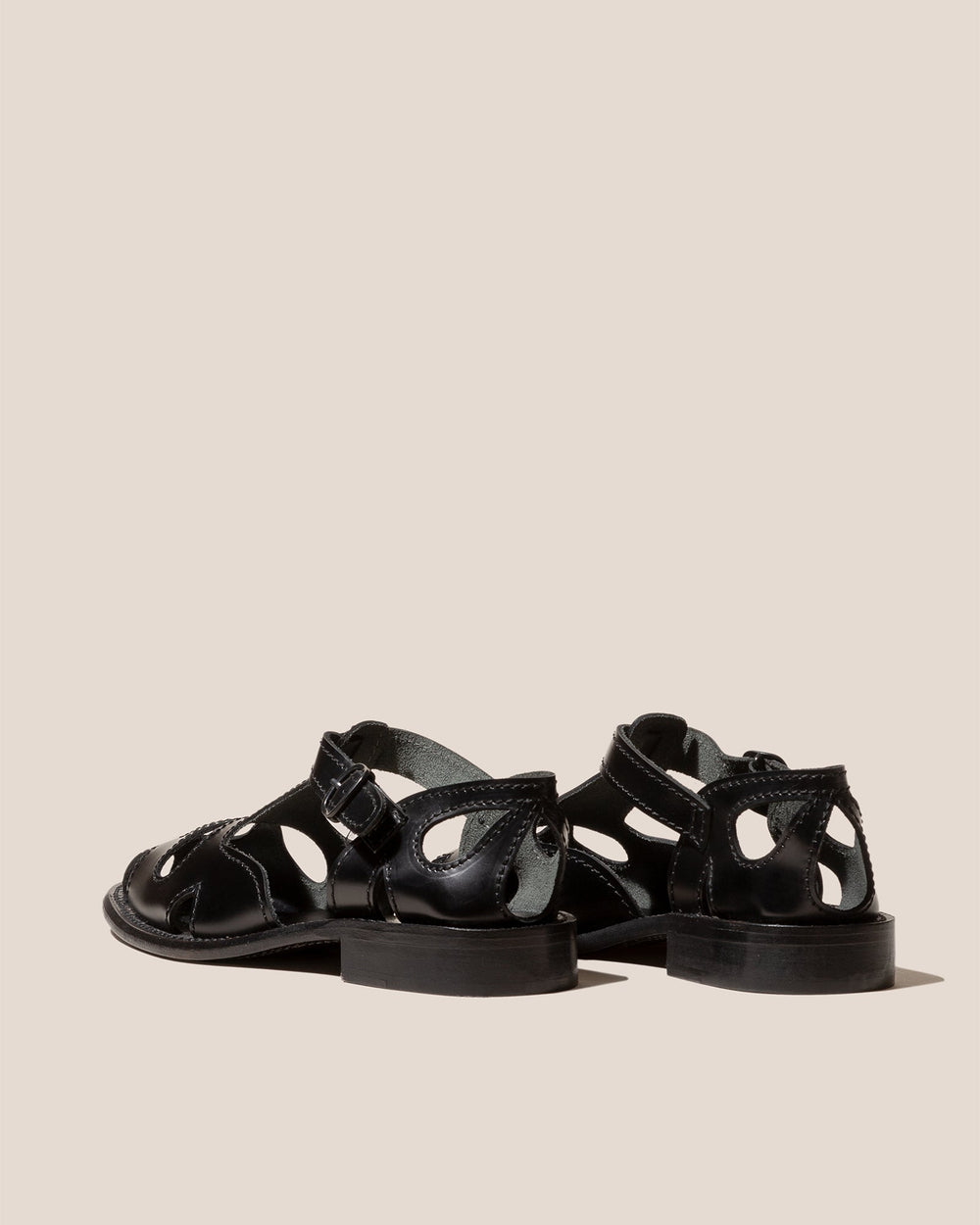 FLORETA - T-bar Sandal | Hereu US