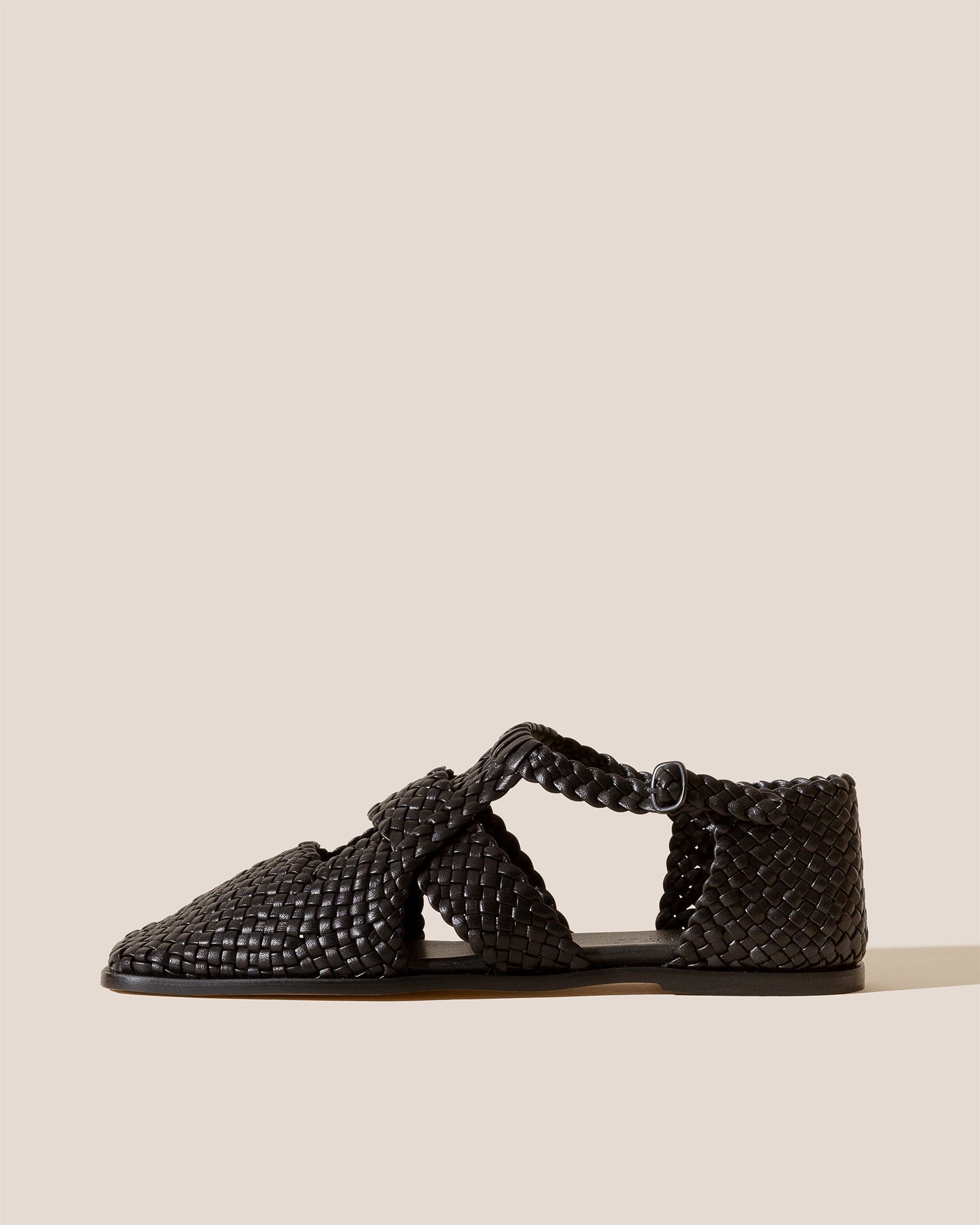 SERRA - Woven T-Bar Sandal | Hereu near me