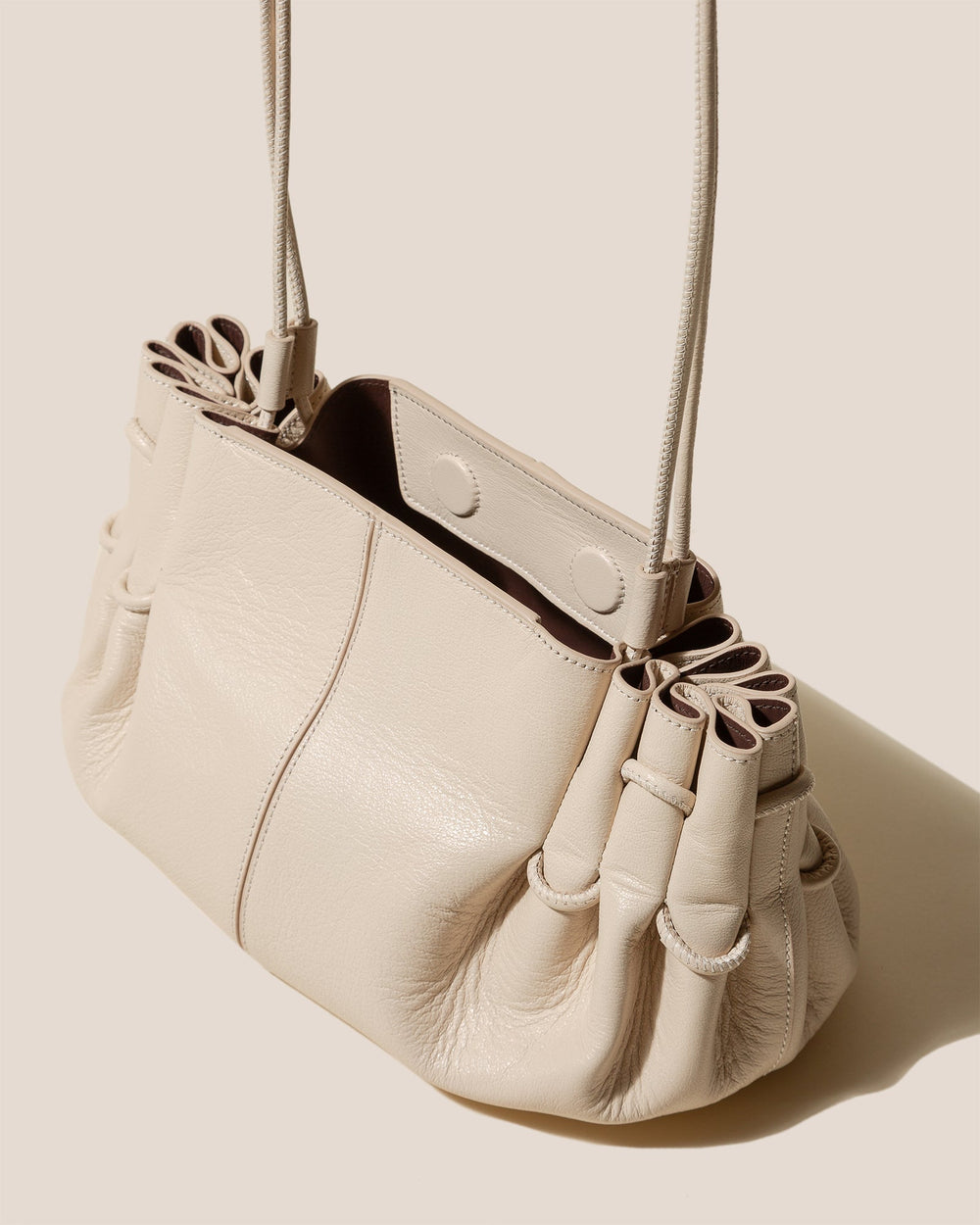ARTA - Pleated Shoulder Bag | Hereu outlet