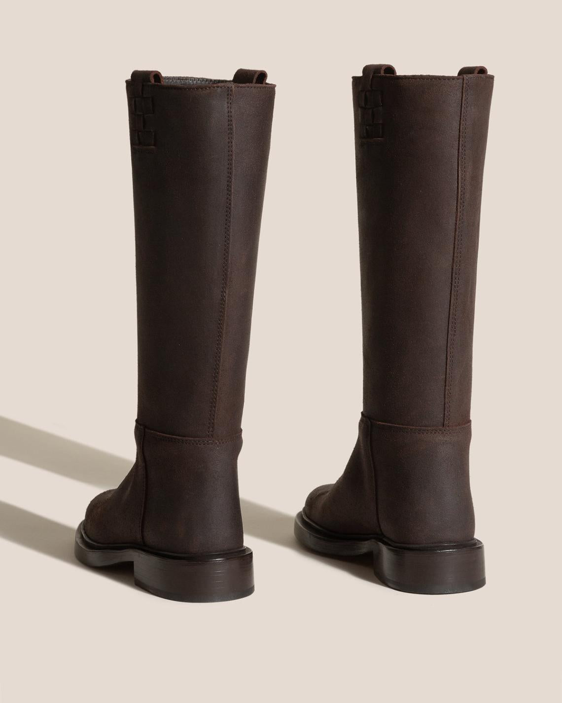 Hereu Boots | ANELLA WAXED - Interwoven Detailed Pull-On Boot - Women