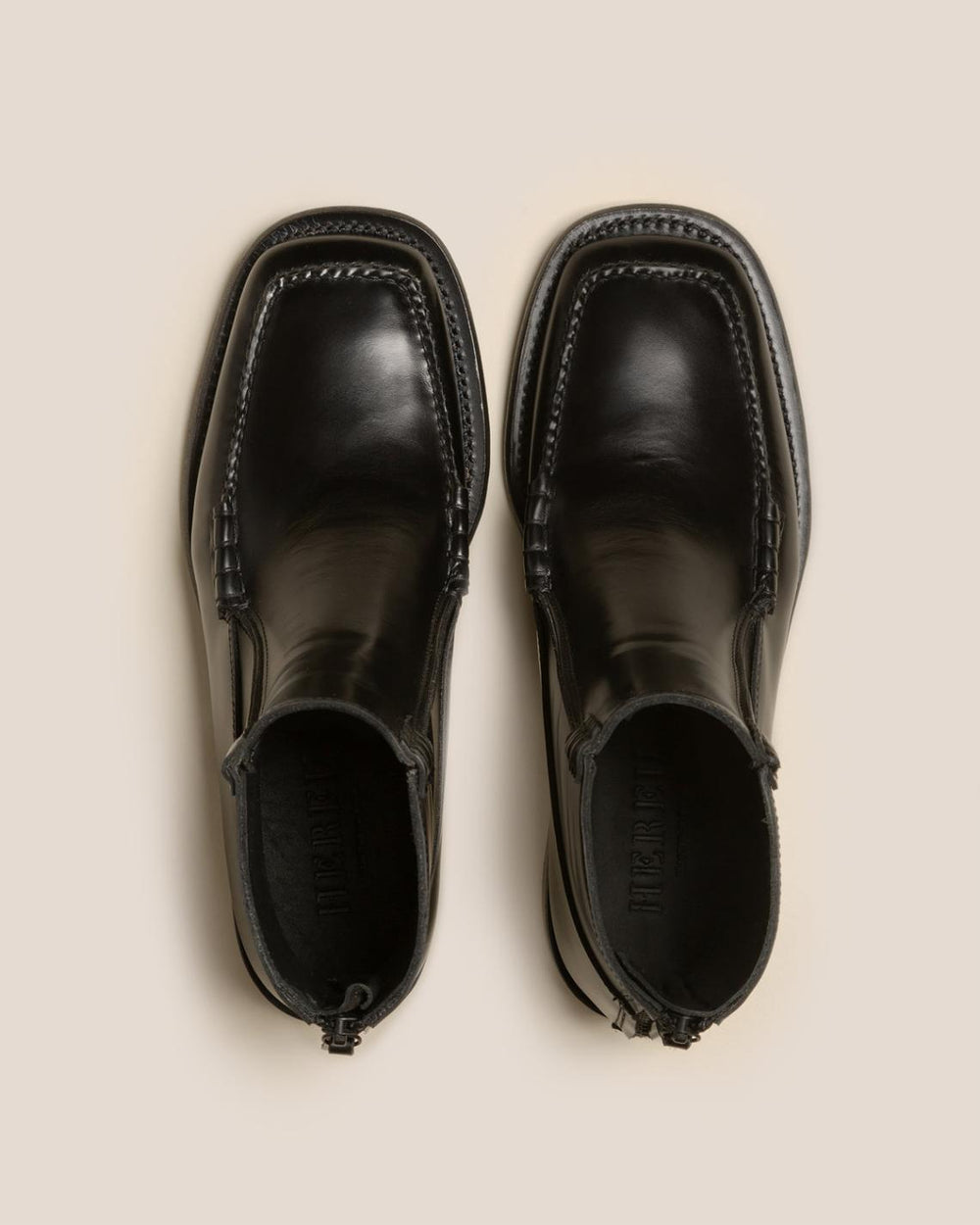 Hereu Boots | QUADRA - Square-Toe Back Zip Boot - Women