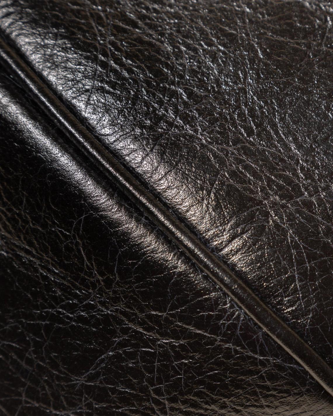 Hereu Crossbody Bags | BOYA L DISTRESSED DUOTONE - Ball-Shaped Crossbody Bag - Women/Men