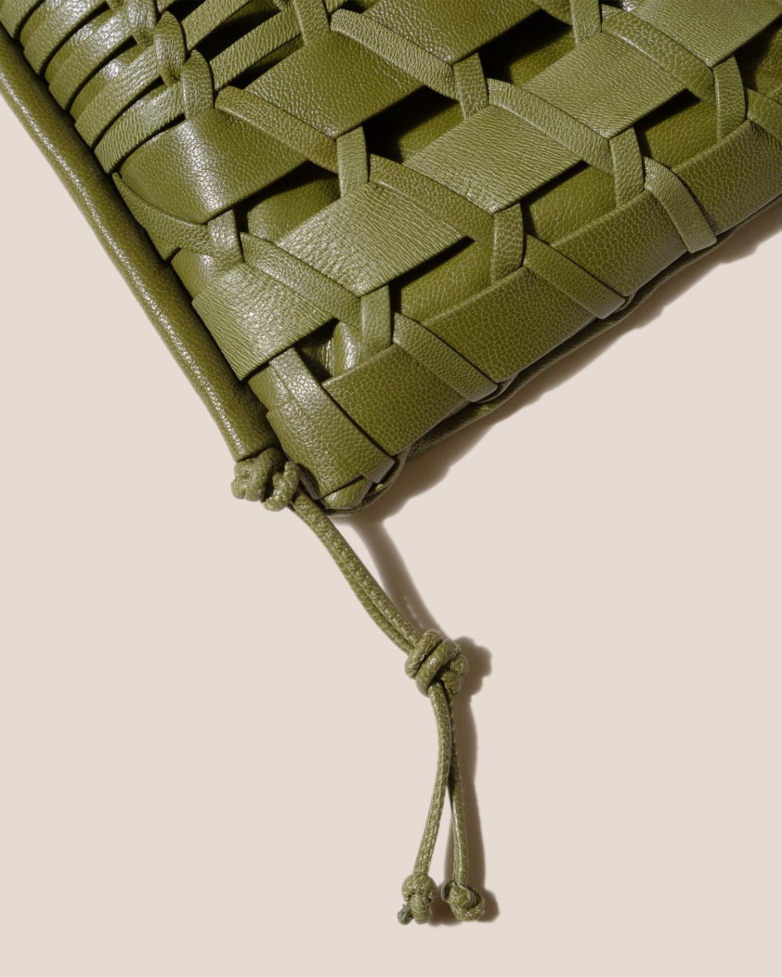 Hereu Crossbody Bags | TRENA SUPPLE SHINY - Flat Square Crossbody Bag - Women/Men