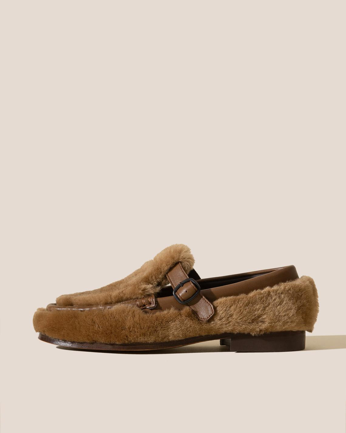 Hereu Loafers | ALBER SHEARLING - T-Bar Loafer - Men