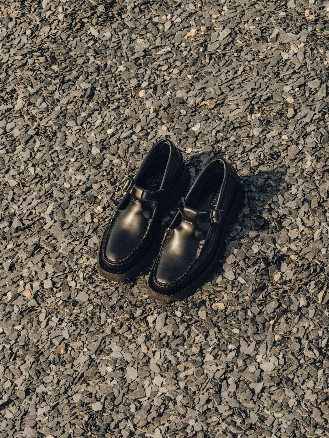 Hereu Loafers | ALBER SPORT - Tread Sole T-Bar Loafer - Men