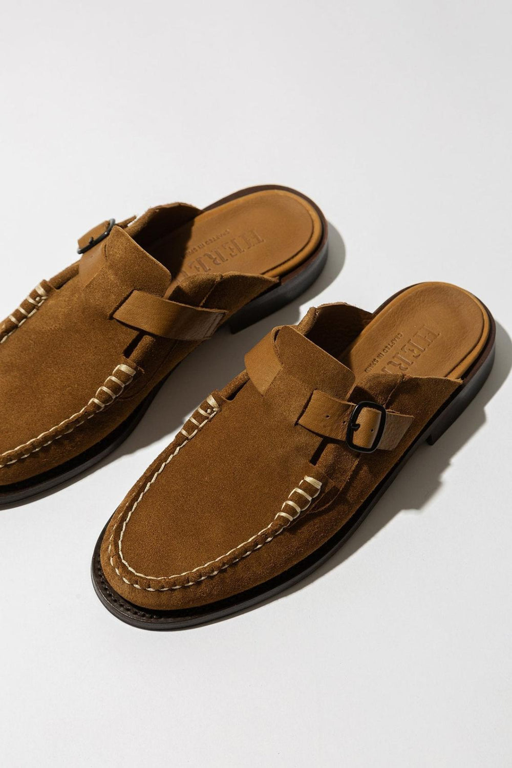 Hereu Loafers | BARRACA - Buckle-strap Mule Loafer - Men