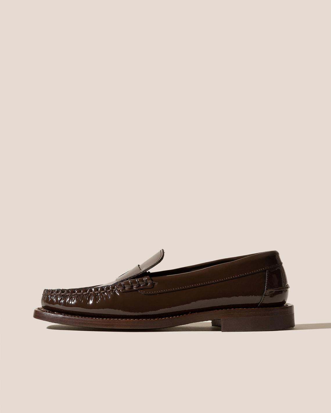Hereu Loafers | SINEU GLOSSY - Interlaced-detail Slip-on Loafer - Women