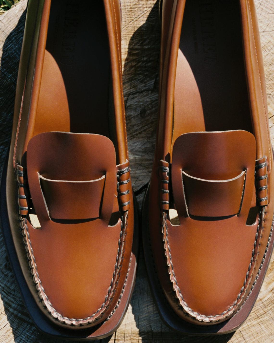 Hereu Loafers | SINEU - Interlaced-detail Slip-on Loafer - Men