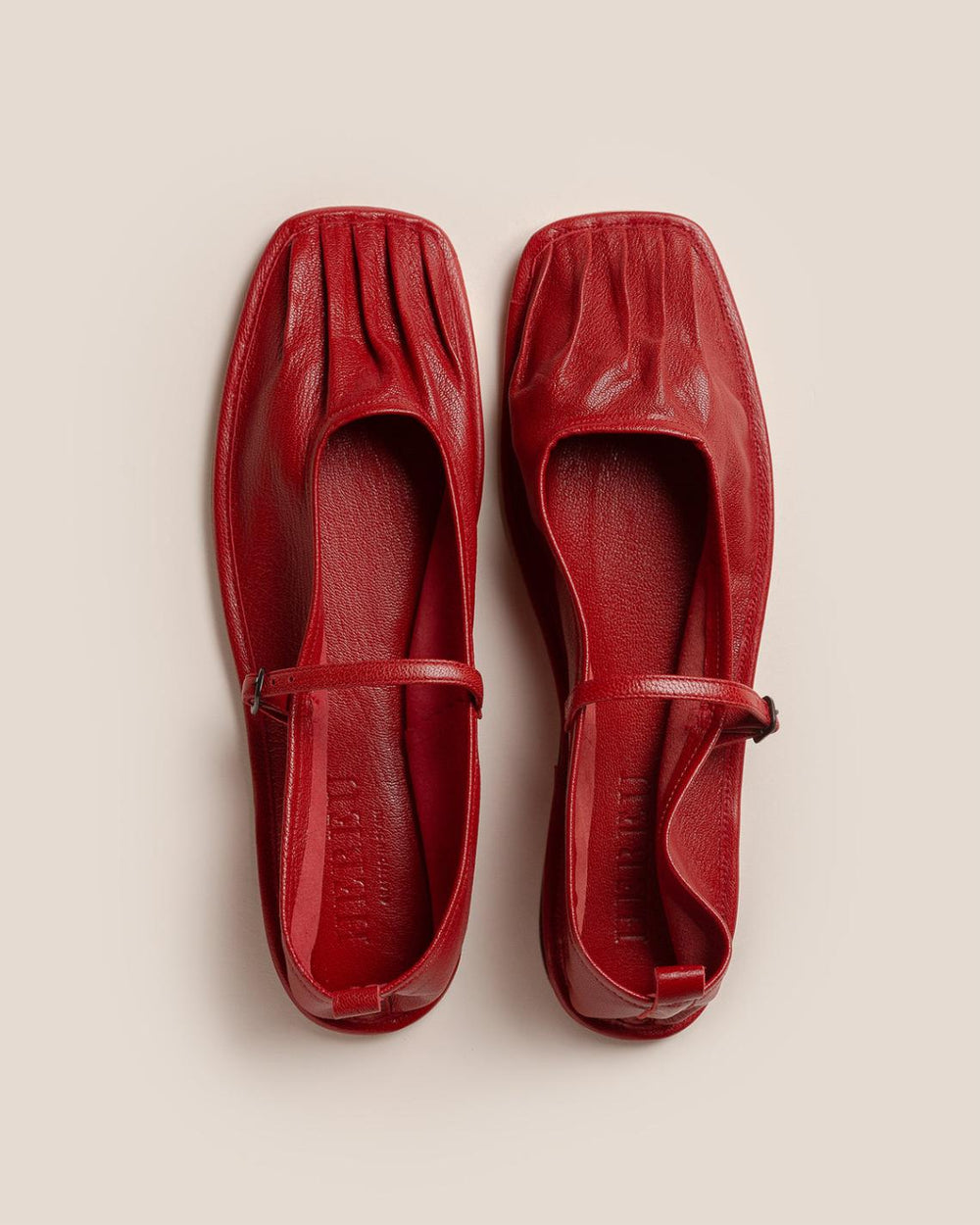 Hereu Soft Shoes | DANSA SUPPLE SHINY - Pleated-Toe Mary Jane Pump - Women