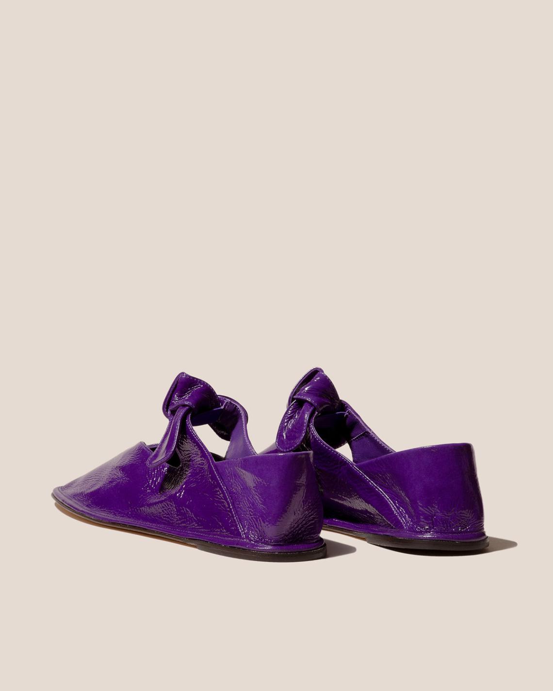Hereu Soft Shoes | LLASADA CRINKLED GLOSSY - Front-Knot Pump - Women