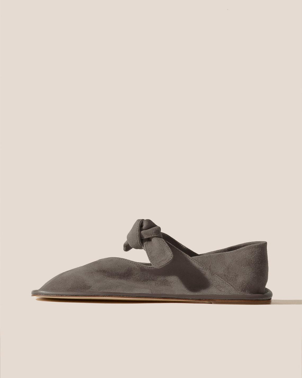 Hereu Soft Shoes | LLASADA SUEDE - Front-Knot Pump - Women