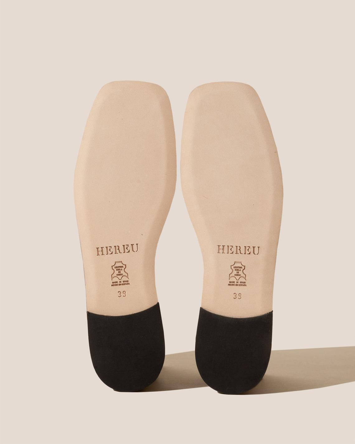 Hereu Soft Shoes | PLEGADA CRINKLED GLOSSY - Deconstructed Lace-up Shoe - Women